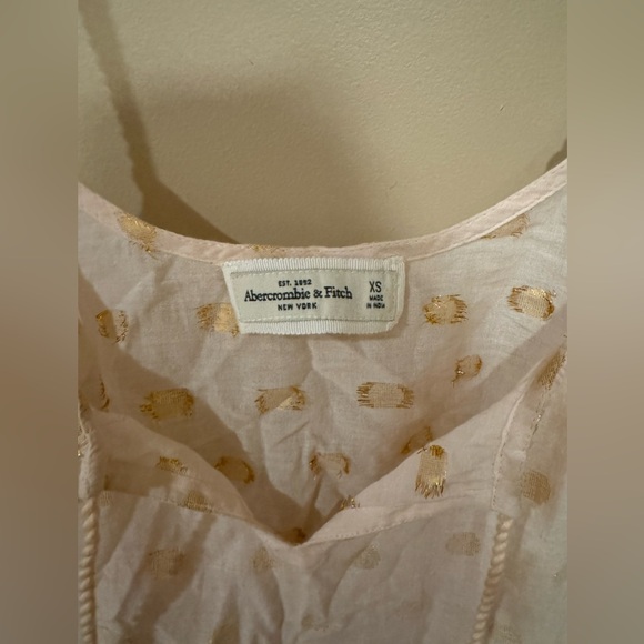 Abercrombie & Fitch cream Sequin Embroidered Peplum Tank:XS - Picture 3 of 4